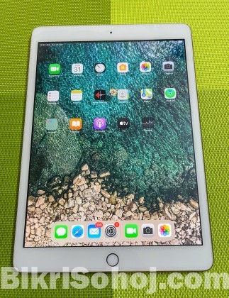 Apple iPad 7th generation Like New